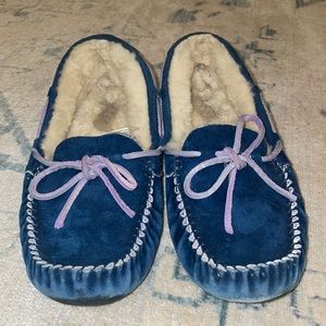 UGG Mocasins